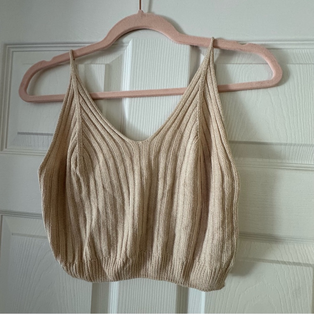 Knit V-Neck Cropped Tank Top - Beige